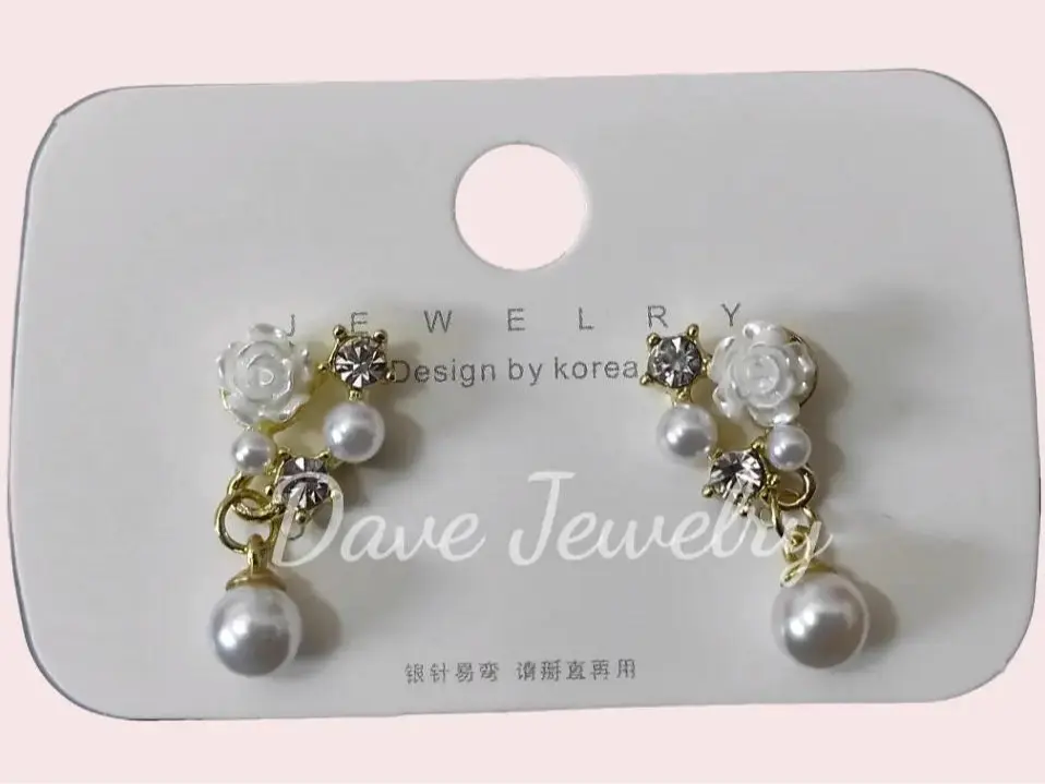 Dave Jewelry (3734) - Anting Wanita Mutiara Camellia Titanium Asli Anti Karat