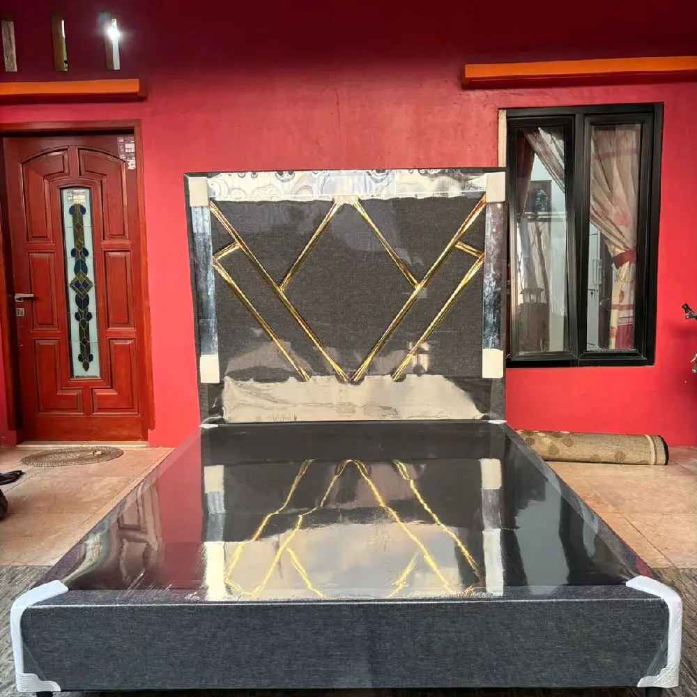 Divan Sultan Menyala dalam gelap  Harga Murah  Kualitas Terjamin