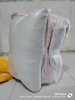 Product Review of 2 Bantal dan 1 Guling Nicoking Mewah Bantal Guling Tidur Kepala Premium Hotel Exlusive Luxury Mewah Lembut Tebal Terbaik Bukan Brendis from F**Y E**O 3