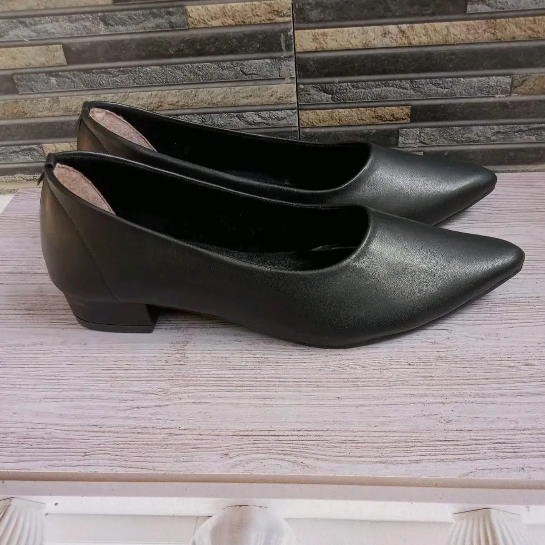 Sepatu Sandal Pantofel Wanita Heels Karet Shoes