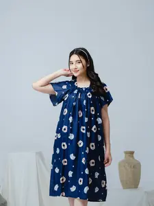 Daster Kerut Dada Fuji Daster Wanita Panjang Selutut Daster Tidur Busui Hamil Ibu Bumil Katun Lengan Lonceng Dress Rayon Motif hits Daster Kerut Dada Fuji Daster Wanita Panjang Selutut Daster Tidur Busui Hamil Ibu Bumil Katun Lengan Lonceng Dress Rayon Motif hits