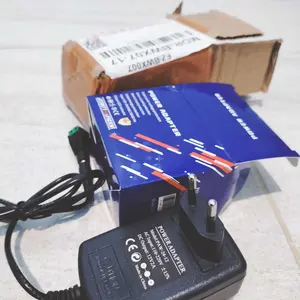Adaptor 12v 2A kualitas bagus + jack dc female.