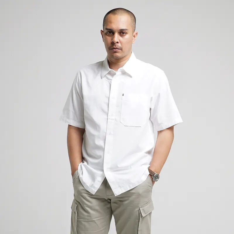 M.Gee Kemeja Pria Kasual Mgee Original Color Series Spectrum White 3