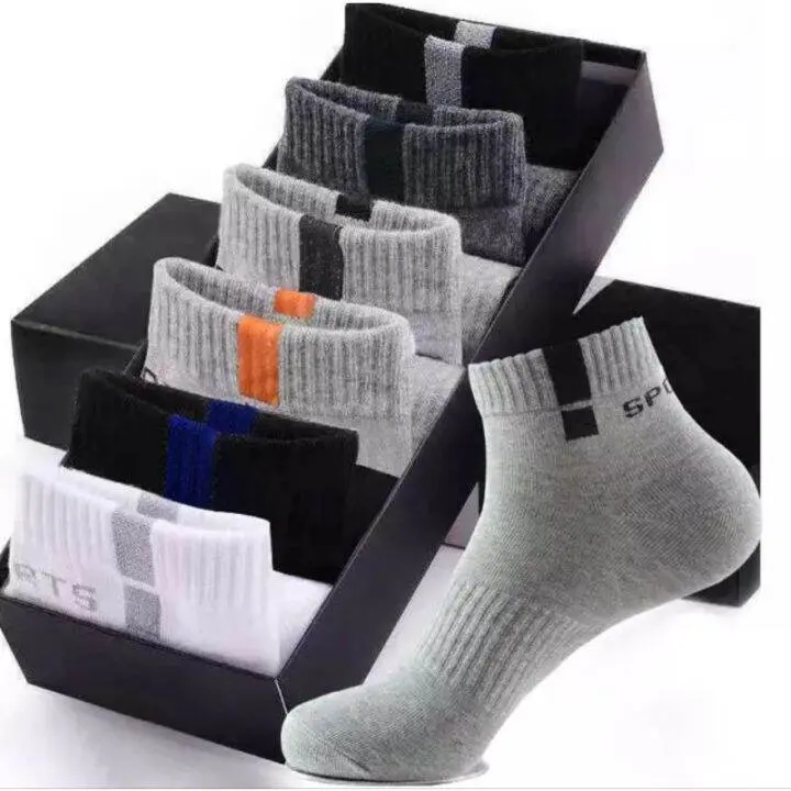 3 Pasang Kaos Kaki Pendek Atas Mata Kaki Pria Wanita/Kaos Kaki Olahraga (New Sport 3/4)