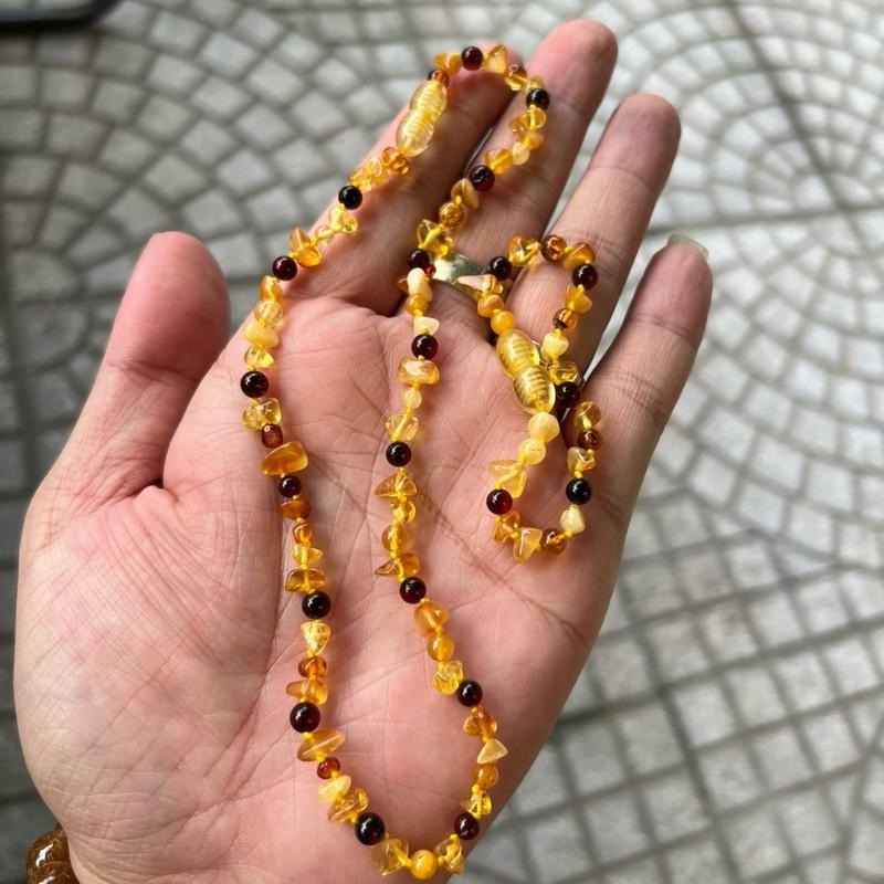 vòng cổ hổ phách cho bé size nhỏ tặng thêm vòng tay