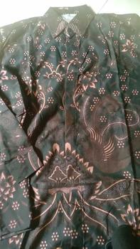 Product Review of FRONT CHOICE - TERBARU COUPLE SWEET BATIK COUPLE AYAH DAN ANAK LAKI LAKI - BATIK PRIA LENGAN PANJANG WARNA HITAM MOTIF SENTANI TERLARIS from I** A**H 0