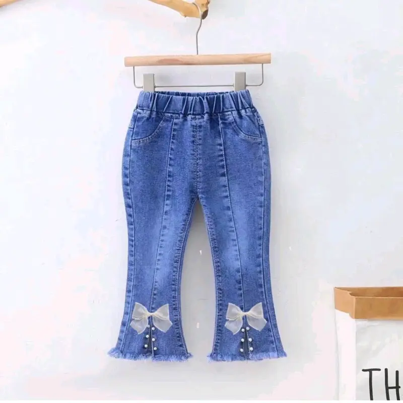 Dapat 2 Celana jeans lmport Anak Anak Untuk Umur 6-10 Dengan Motif Yang Cantik 3