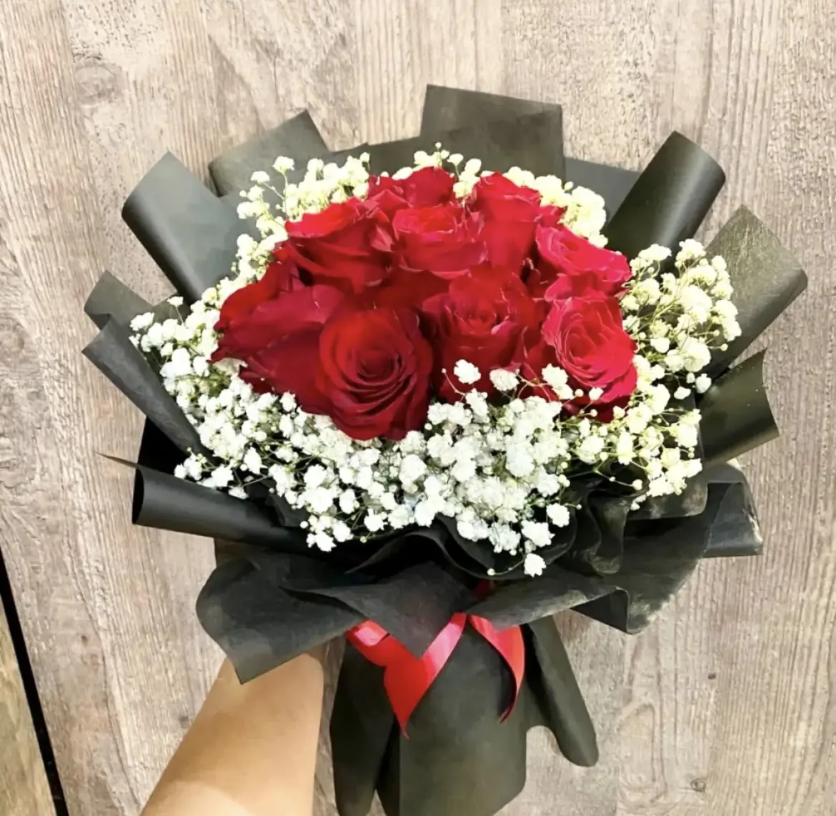 Gift Red Rose Baby's Breath Bouquet