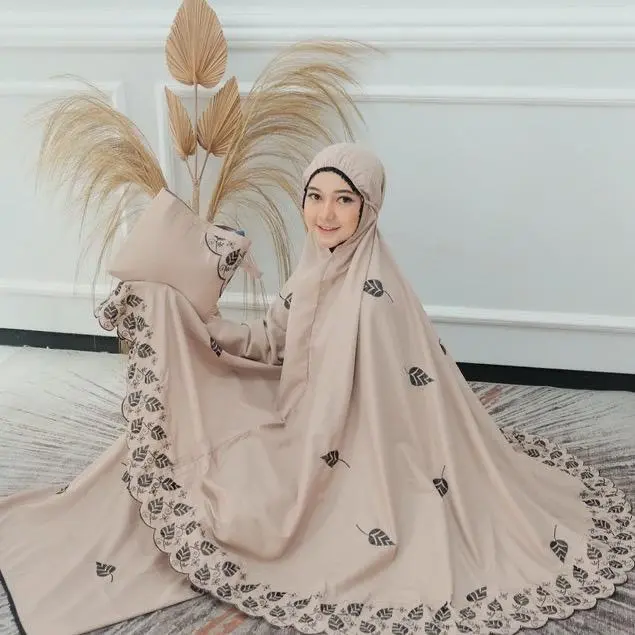 Bottle Cleaner Brush Detail