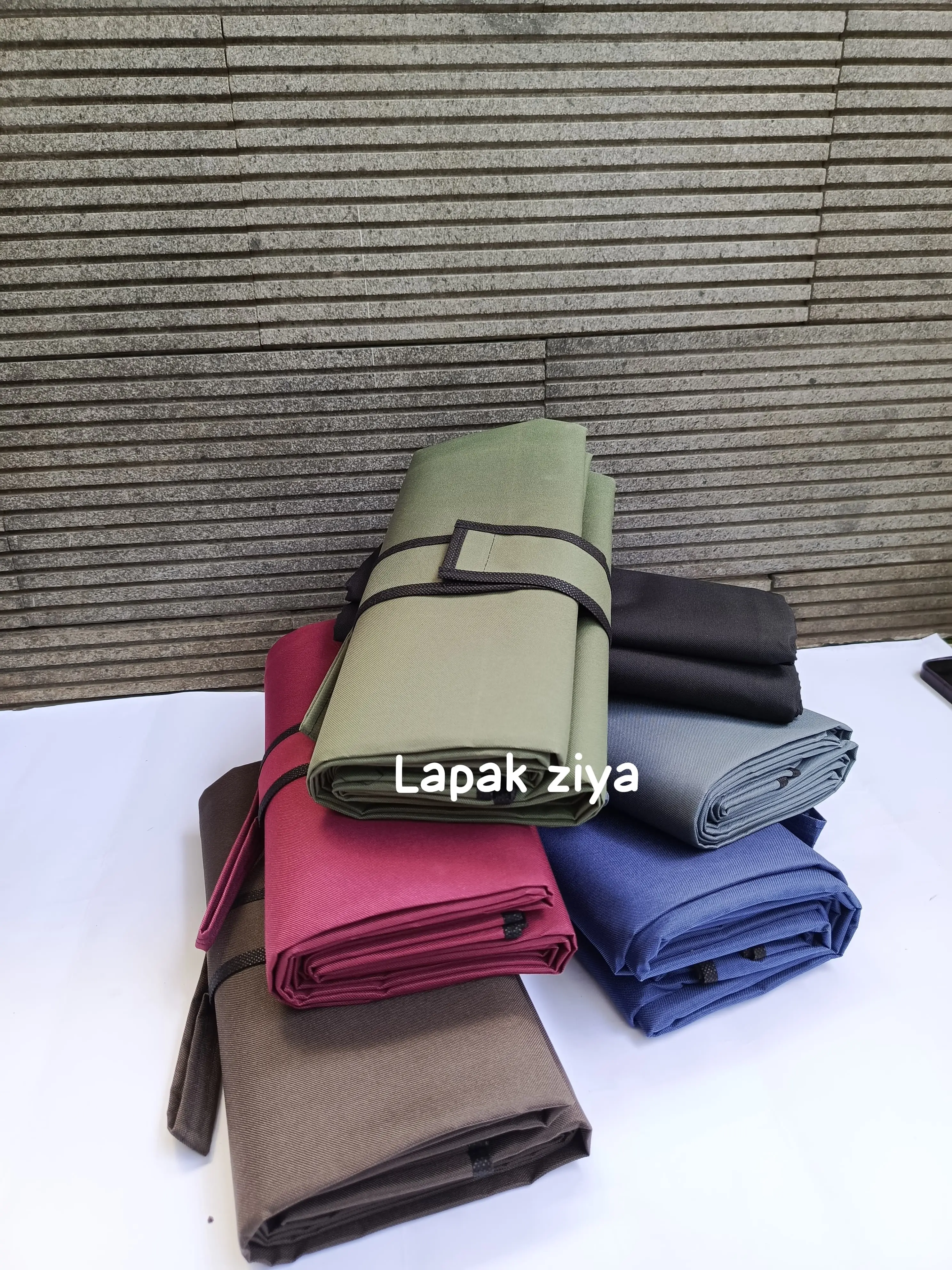 TIKAR LIPAT 150x150 POLOS | TIKAR PIKNIK POLOS | TIKAR KARPET TAMASYA PORTABEL