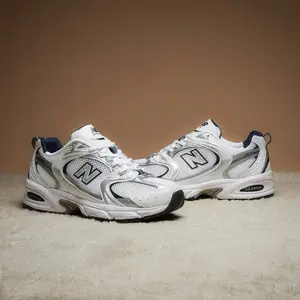 Sepatu Sneakers Kasual Unisex Pria Wanita Bets Seller Model 530 Nyaman Di Pakai Casual Shoes