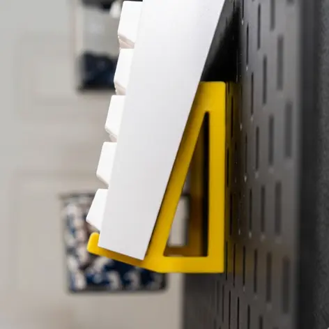 Holder Hook Dudukan Keyboard Pegboard