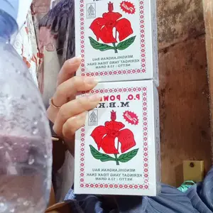 MBK Powder Putih Sachet (Free Pot & Puff) - Putih Sachet