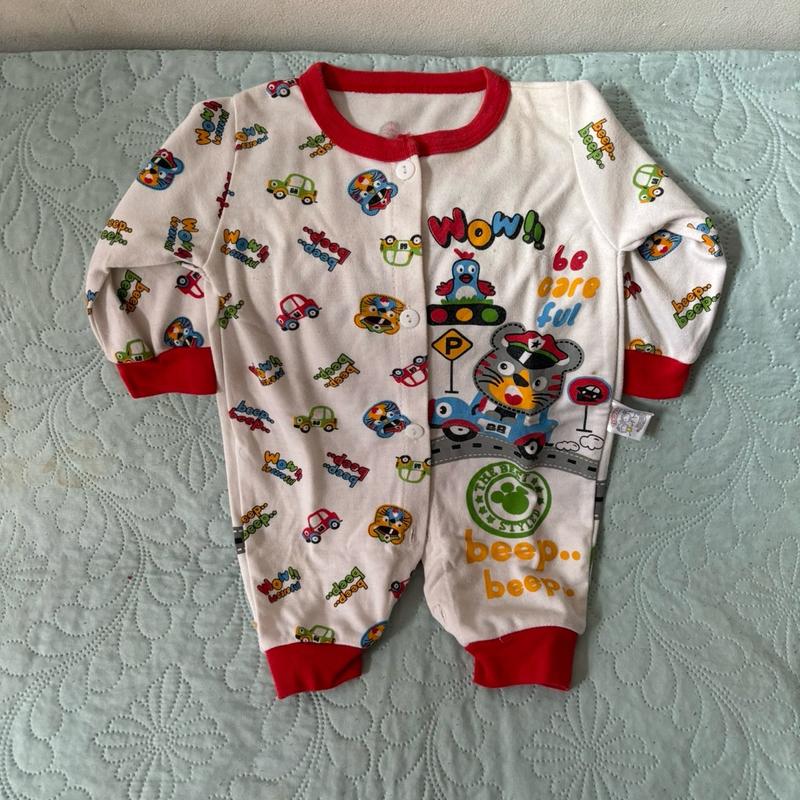 Jumpsuit Anak usia 0-6 bulan. Untuk semua musim bahan adem dan lembut 7