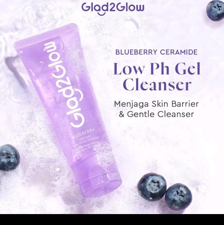 GLAD2GLOW DARK SPOT SET 4IN 1 FACIAL, TONER, MOISTURIZER+SERUM 1