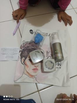 Product Review of SEMUA PAKET WAJAH ORIGINAL FREE GIFT from A** 1