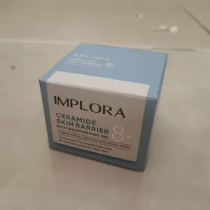 Implora Ceramide Skin Barrier Rich Moisturizing Gel Moisturizer Pelembab Licorice Extract Wajah Hitam