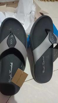 Product Review of [ ORIGINAL ] YONGKI KOMALADI SANDAL PRIA OL-ESRF432-21 COFFE/HITAM Karet Karet from t** i**a M**p 2