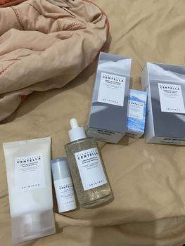 Product Review of Today I'm Flawless Set (Brightening Capsule Ampoule 100ml + Capsule Cream 75ml) (GET FREE GIFT HADIAH TERBATAS) from B**e 2