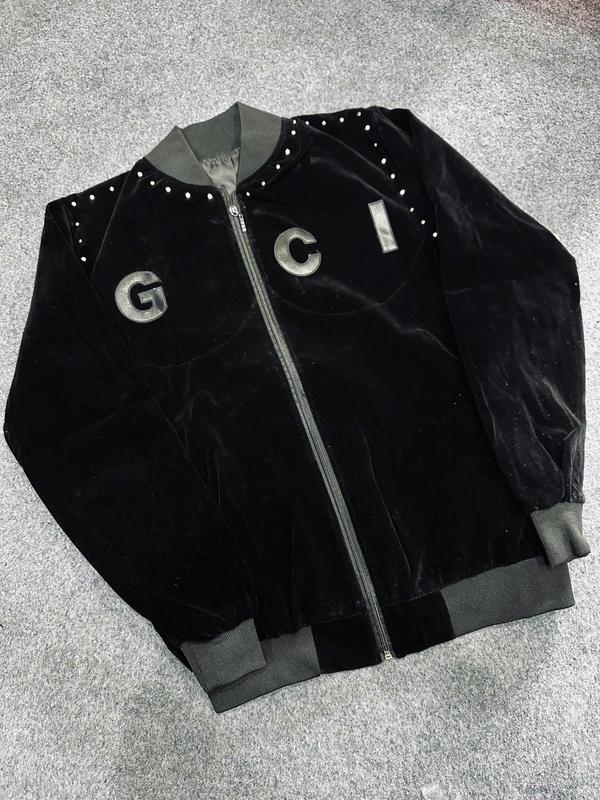 Áo Khoác Bomber G-G-G 2 Lớp Nhung Đính Đá Chữ Thêu Da Nổi Hàng QC Menswear Nam Nữ