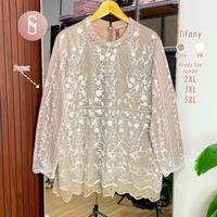 Gambar Myshawl Tifany Atasan Jumbo Salur Katun Shakilla Motif Kasual Kekinian Big Size Brukat Bunga Jumbo Kancing Muslim Wanita Panjang Arwen Payet Syakila Inner Brukat Bordir Resleting Belakang - Latte, 2XL dari My Shawl Kota Bandung 2 Tokopedia
