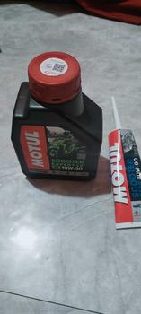 Product Review of OLI MOTUL SCOOTER EXPERT LE SAE 10W-30 800 ML - 1 LITER  (HIJAU) ORIGINAL Kendaraan Mesin Motor Motorcycle Oil from ✨**✨ 0