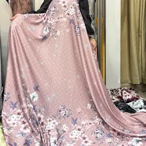 Kain Lionel Rici Ukuran Setengah Meter 50 Cm Motif Bunga Elegan untuk Hijabers