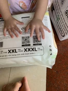 Product Review of (TẶNG 100 MIẾNG LÓT THẤM SỮA) 1 BỊCH Tã Bỉm Topgiakids pH<7 an toàn cho da bé, mềm mại, mỏng nhẹ, chống tràn tối đa tặng 100 miếng lót thấm sữa và kèm 2 miếng dùng thử (TDN) from T**G B**✅ 1