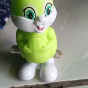 Mainan Tupai Kelinci Putar Bergerak Melompat Lucu