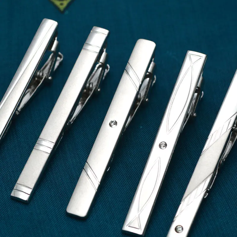 1 Piece Classic Men Tie Pin Clips of Casual Style Tie Clip Fashion Jewelry Exquisite Wedding Tie Bar Silvery