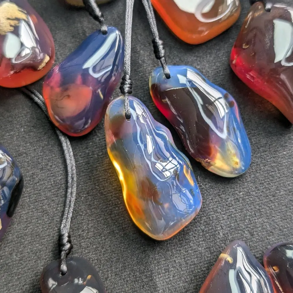 Liontin Saka Natural Amber Getah Katilayu