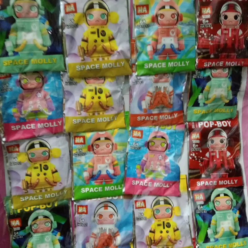 isi 20 pcs mainan anak block boy rakit 4