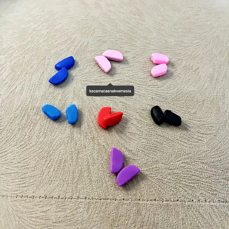 1 Set Bantalan Hidung Kacamata Nosepad Karet Silikon Elastis Anti Slip 2