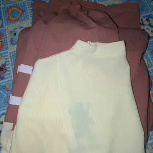 Oneset wanita kombinasi, Stelan wanita kombinasi