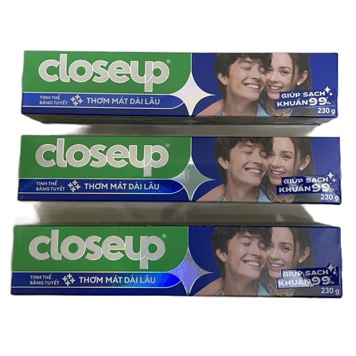 (Mẩu Mới) Combo 3 Tuýt Kem Đánh Răng CloseUp 230g/Tuýt, Thơm Mát Bất Tận Tinh Thể Băng Tuyết  - Ngừa Sâu Răng, Làm Chắc Men Răng, Loại Bỏ Mảng Bám, Trắng Răng Tự Nhiên - Nữ