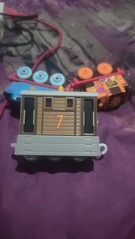 Product Review of Thomas and Friends Push Along Metal and Plastic Engine Trackmaster from Fisher Price Original / Mainan Anak Diecast Kereta Api Tomas from u**0 0