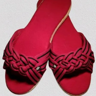 CUSTOMIZED M.R ALFOMBRA FOR WOMEN