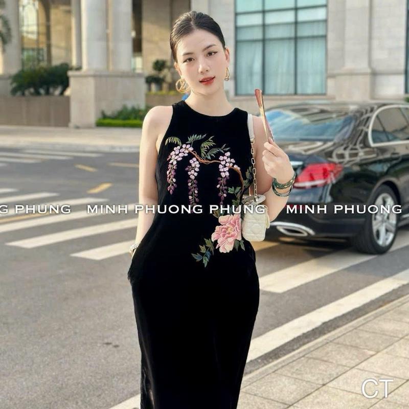  Váy Nhung Thêu Hoa Nho Sát Nách Form Ôm 