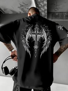 ゴシックウィングス クロスプリントTシャツ、アメリカンルーズフィット メンズ 半袖、おしゃれでクールなカジュアルトップス、長めのルーズフィットTシャツ