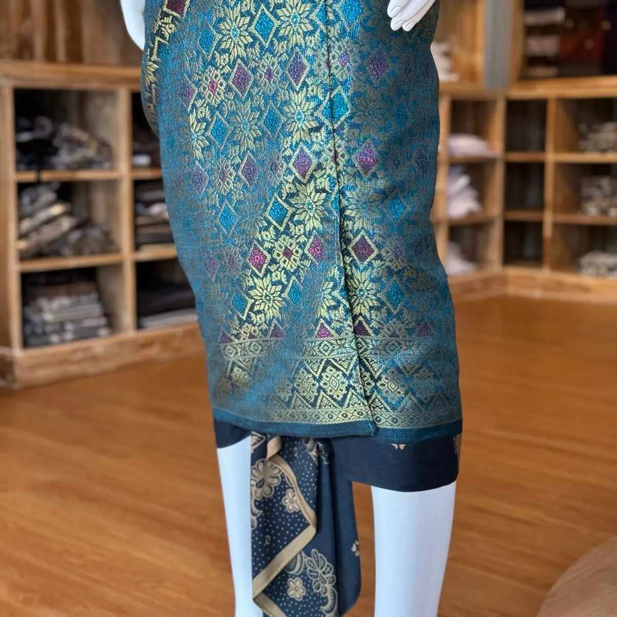 Saput semi songket palembang