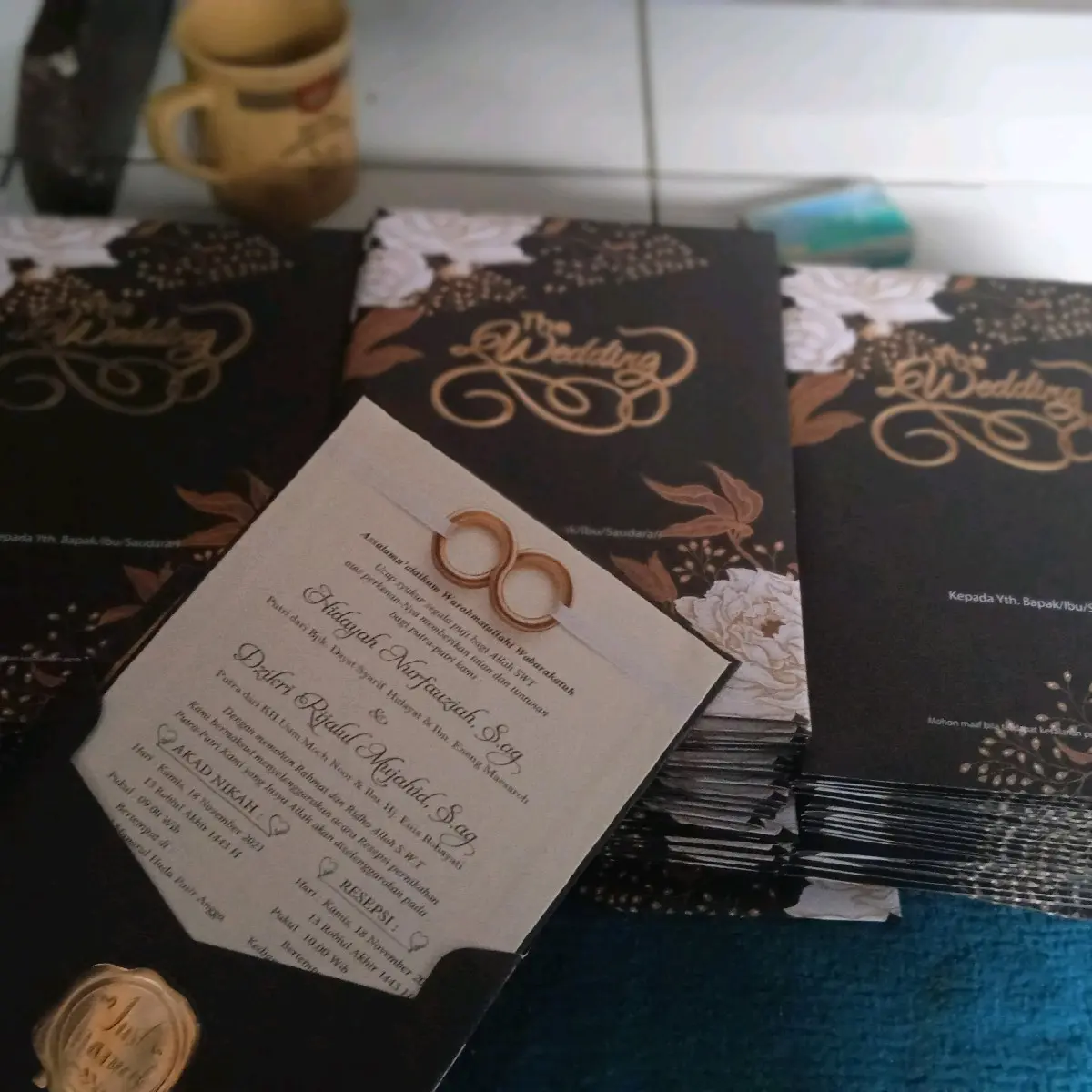Undangan hardcover min. isi 25pcs