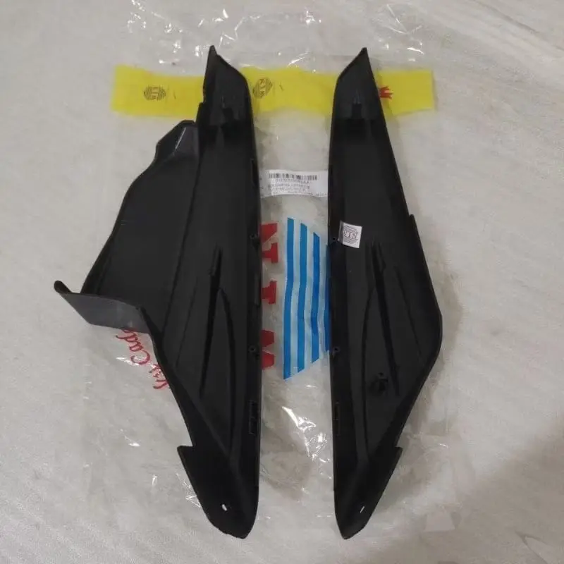 COD Box Samping Tutup Aki kiri Kanan Yamaha Jupiter Z 2006 Original WIN