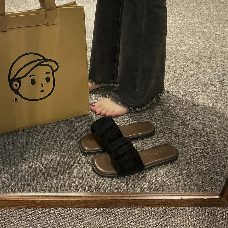 JINxCHOY SHOES 2023 new Ulzzang fashionable and versatile outdoor slippers SS24
