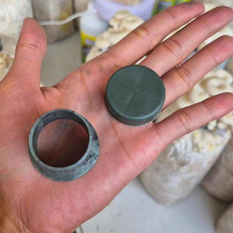 Paket 1kg isi 150 cincin + 150 Tutup Media Baglog jamur 3