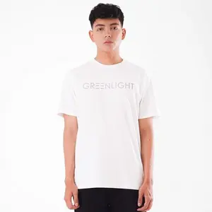 Greenlight Kaos Pria Lengan Pendek Katun Script Logo OL-C260723 Baju Combed Distro Sablon Cowok