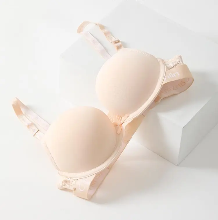 CanxinKenlin  #643  Korean Style Bra  High Quality  BH berkawat busa tipis diatas & tebal dibawah  Deep V bra dengan 2 lapis sayap penyangga karet elastis & renda cantik Wanita 0