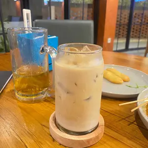 GENTLY Mamacare pH Balanced Feminine Wash Fruit Series with 3x Fruit Extract - Pembersih Kewanitaan untuk Mengurangi dari Bau, Gatal, dan Keputihan