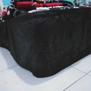 BIG Sale Bed Skirt Katun Motif Embos Punutup Kolong Kasur