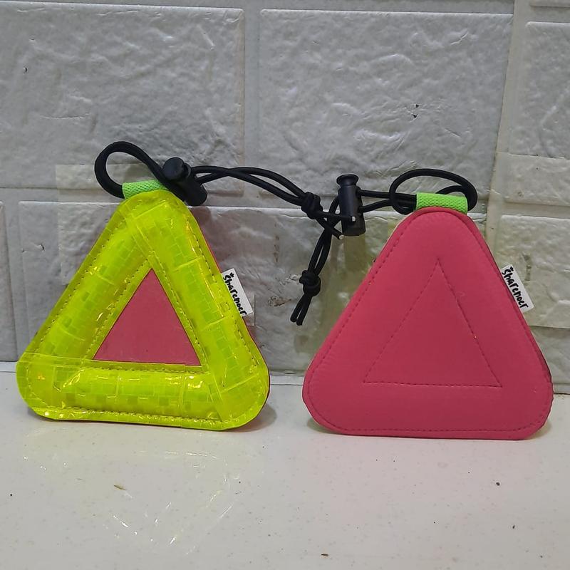 Sharenoer biketag triangle reflector Timbul 10 cm Sepeda 1