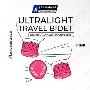 Sumbu Langit Ultralight Travel Bidet Pink - Alat Pembersih Genital Portable Berat 7 Gram Warna Pink Cocok untuk Pendaki dan Traveler Botol